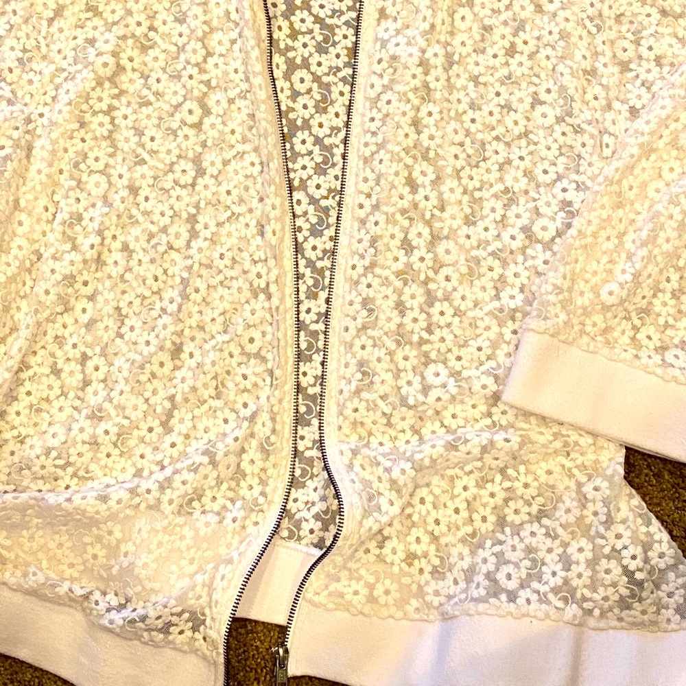 Torrid 4 light lace jacket, white